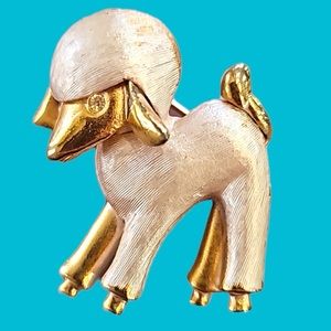 MARVELLA LAVENDER RHINESTONE‎ EYE SMALL BROOCH PIN